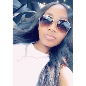 Meet your Posher, Deanna